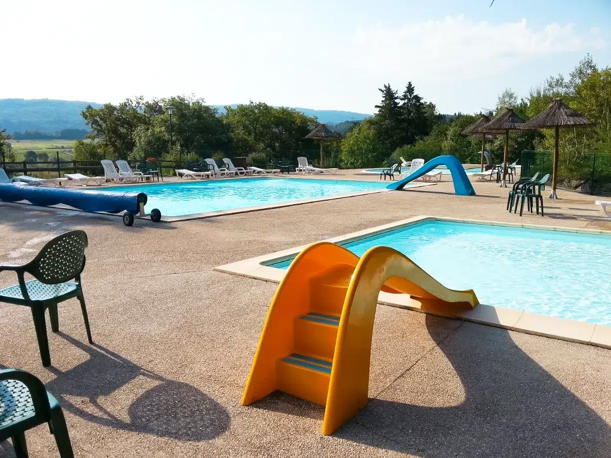 Camping paddling pool bourg en bresse